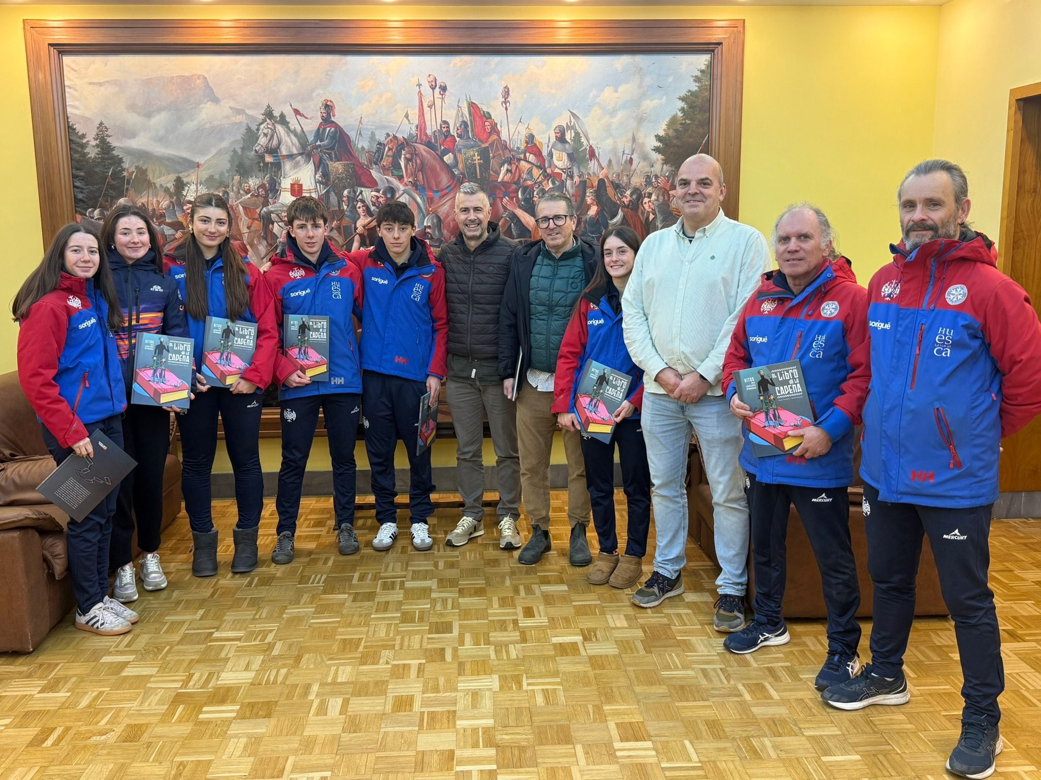 Recepción a los deportistas del Cetdi en el ayuntamiento de Jaca