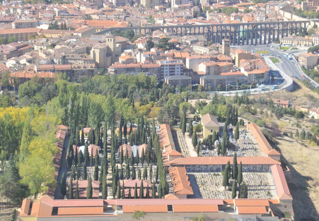 Imagen aérea del cementerio municipal de Segovia