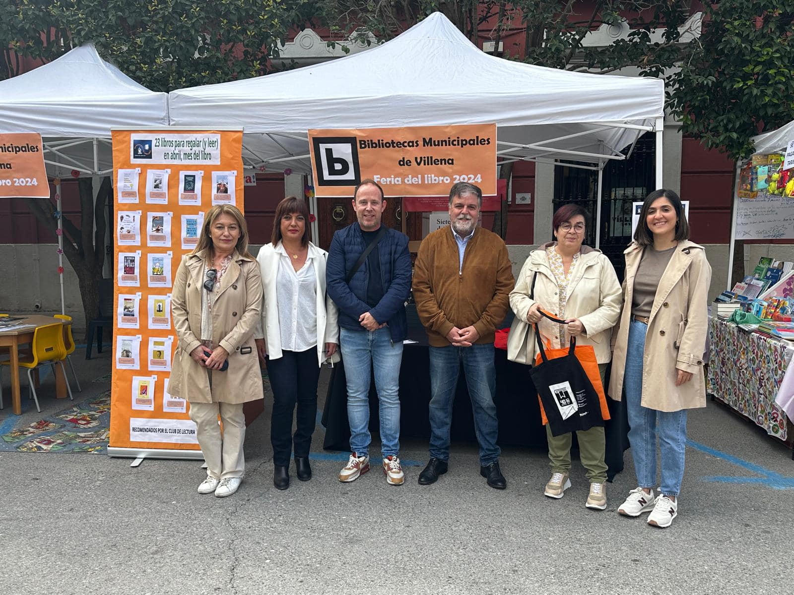 Feria del libro 2024 en Villena