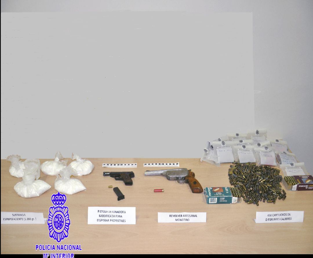 Material incautado por la Policía en la detención realizada el pasado viernes 25 de octubre