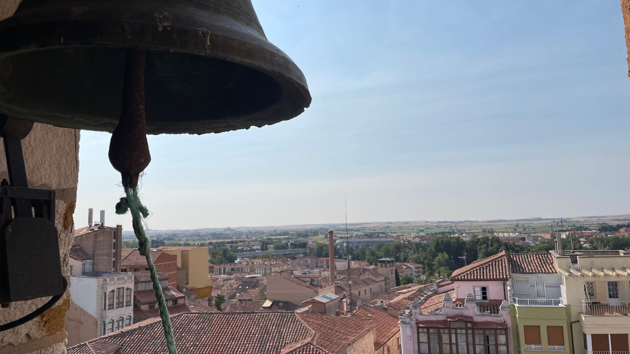 Campanas de la Iglesias de San Juan de Puerta Nueva en Zamora