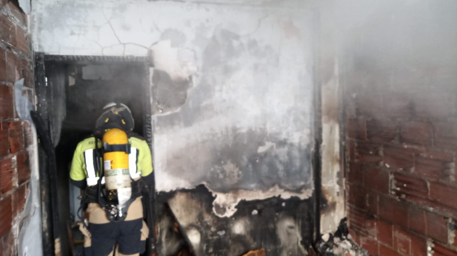 Incendio en una vivienda de Águilas