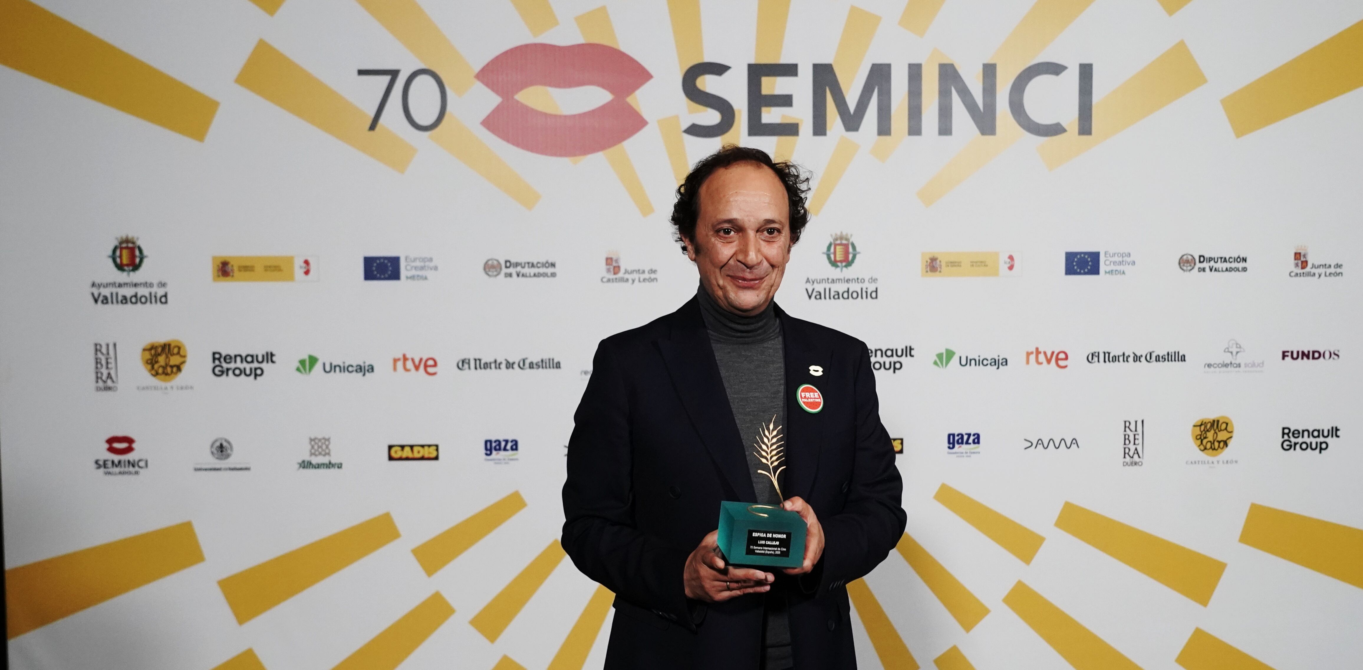 El actor segoviano Luis Callejo recibe la Espiga de Honor de la Seminci