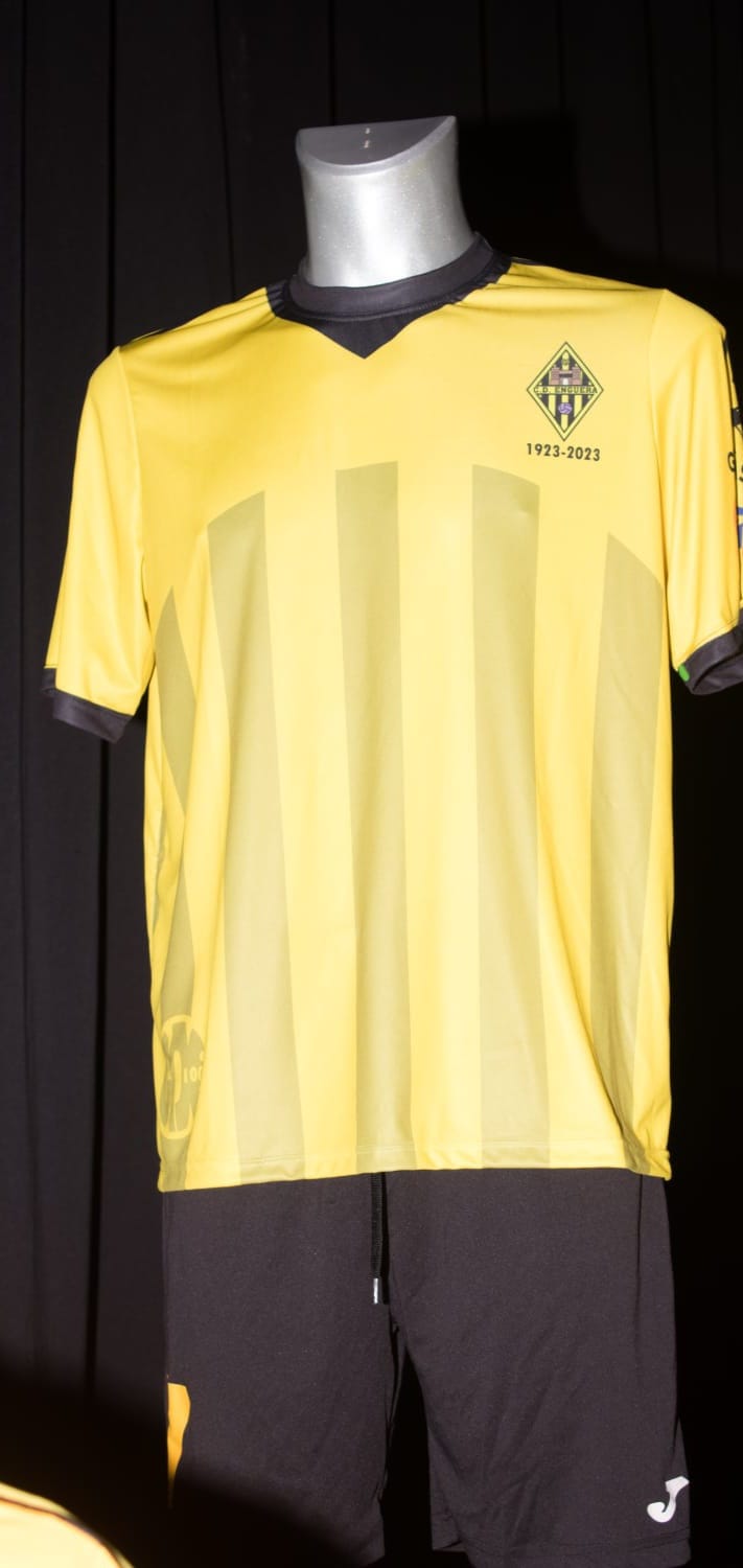 Camiseta del centenario del CD Enguera