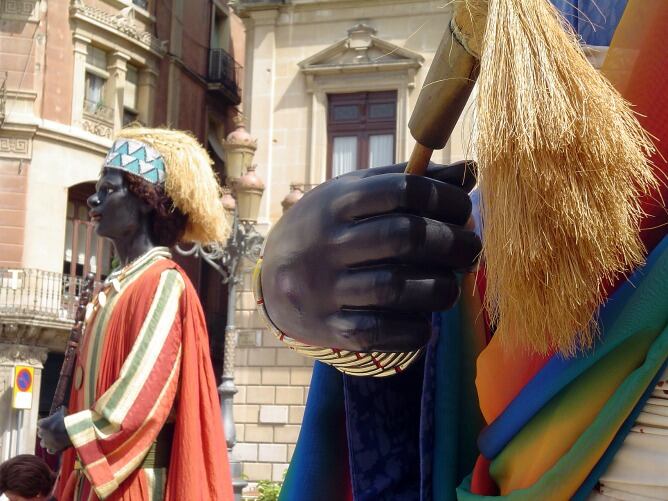 A partir de demà els Gegants Negres de Reus duran uns altres vestits