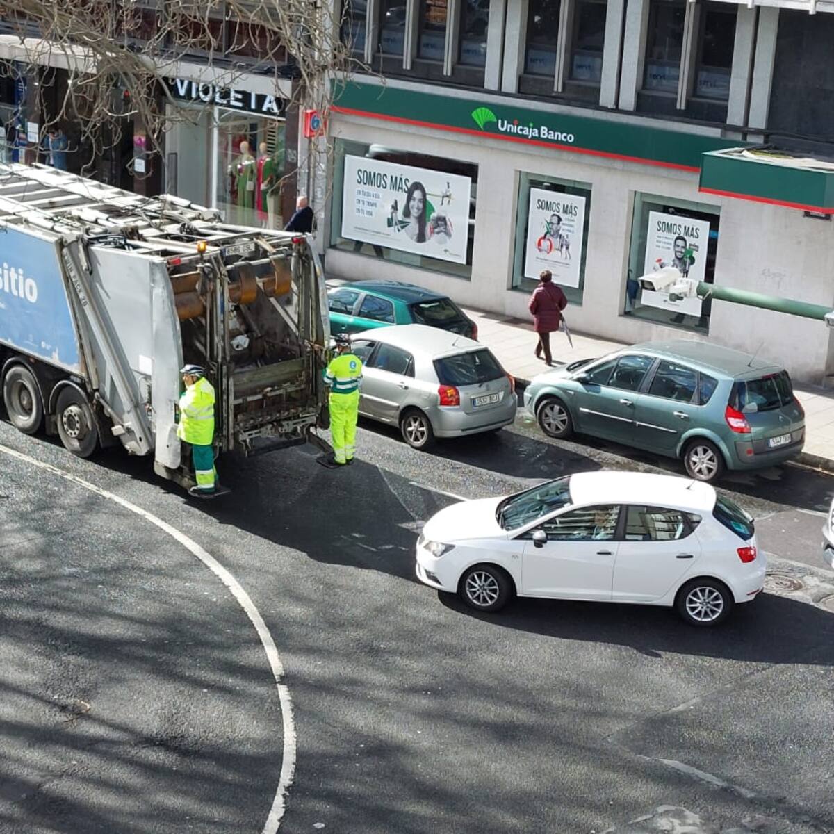 El conflicto de las basuras de A Coruña se enquista tras once días de incidencias en el servicio