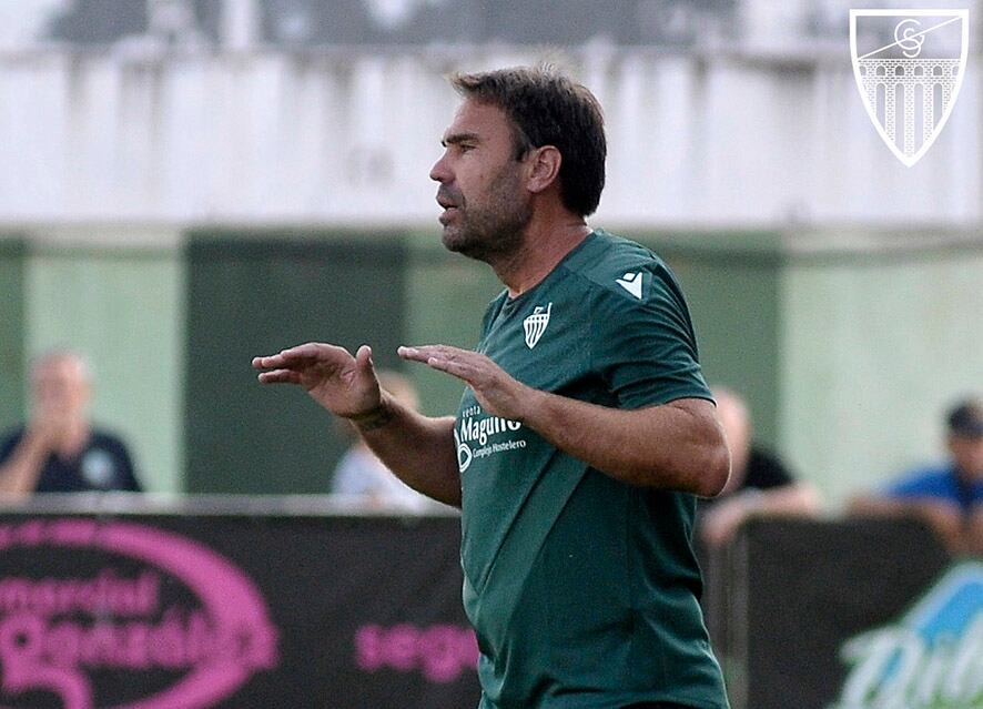 Iñaki Bea, ex entrenador de la Gimnástica Segoviana
