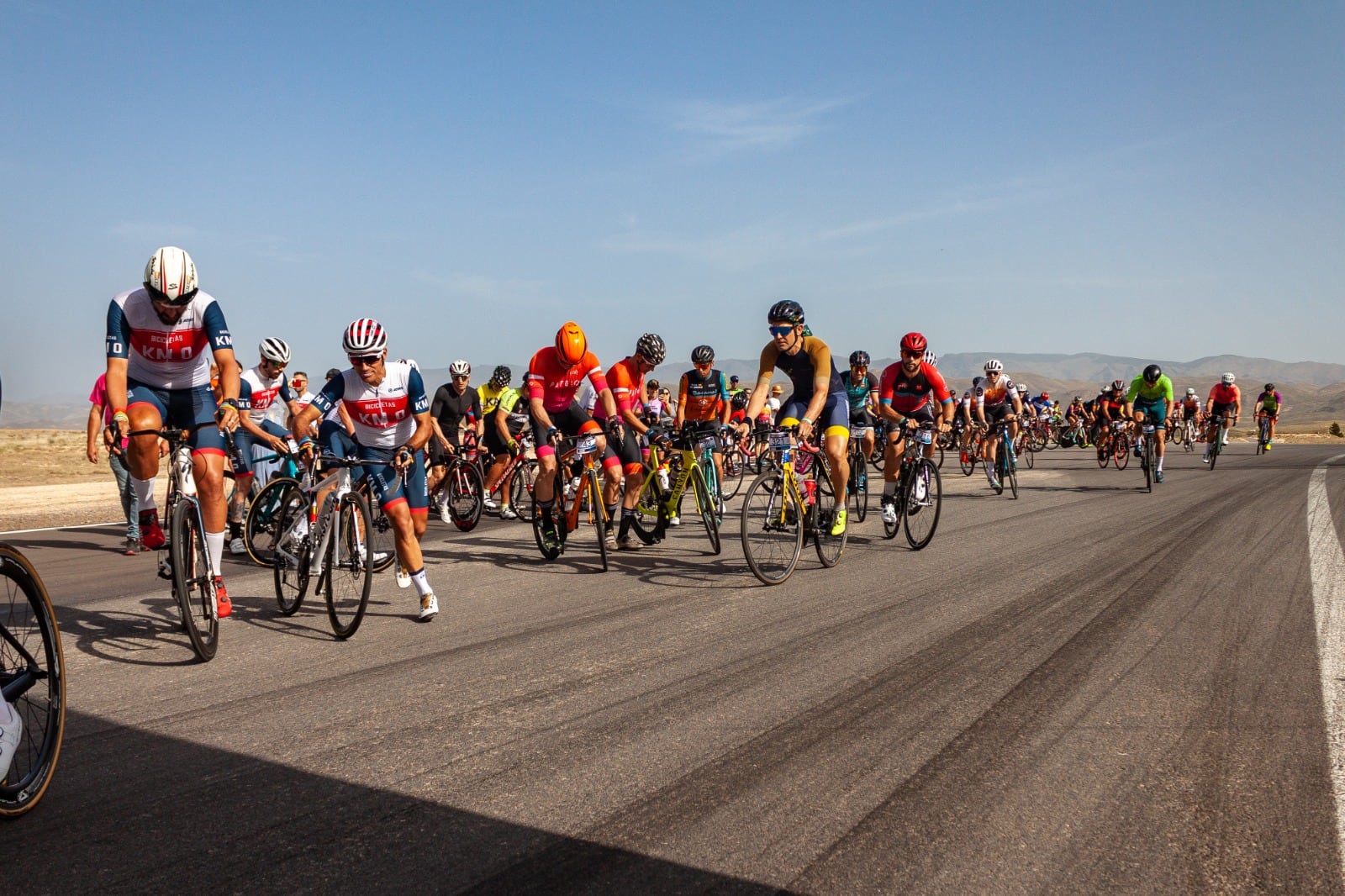 Preparados para tomar la salida en la gran carrera.