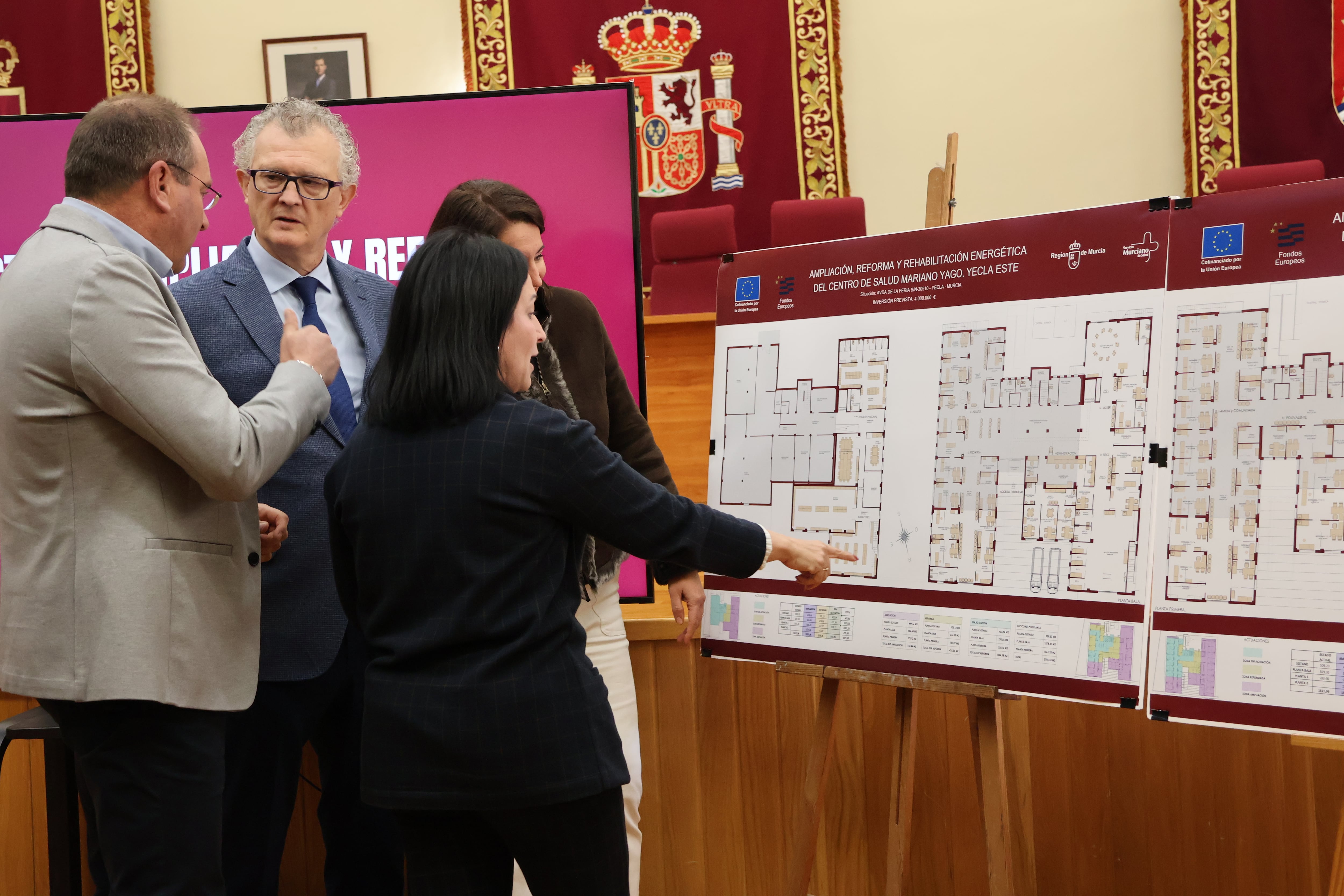 Durante la presentación del proyecto de ampliación y reforma del centro de salud “Mariano Yago” de Yecla