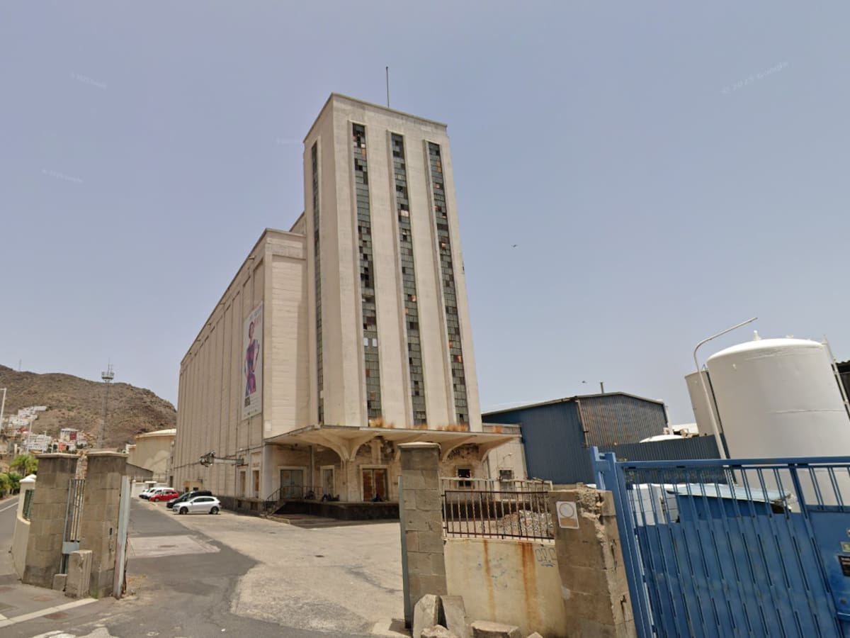 Fernando Arocha, arquitecto: "El silo portuario de Santa Cruz de Tenerife podría tener muchos usos"