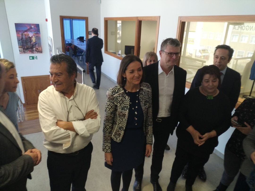 Maroto reafirma el compromiso del Gobierno de llevar fibra óptica a todos los polígonos industriales del Sepes 
 Maroto en la visita a la empresa segoviana
 
 