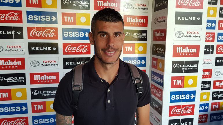 Pol Bueso, en la zona mixta del Rico Pérez