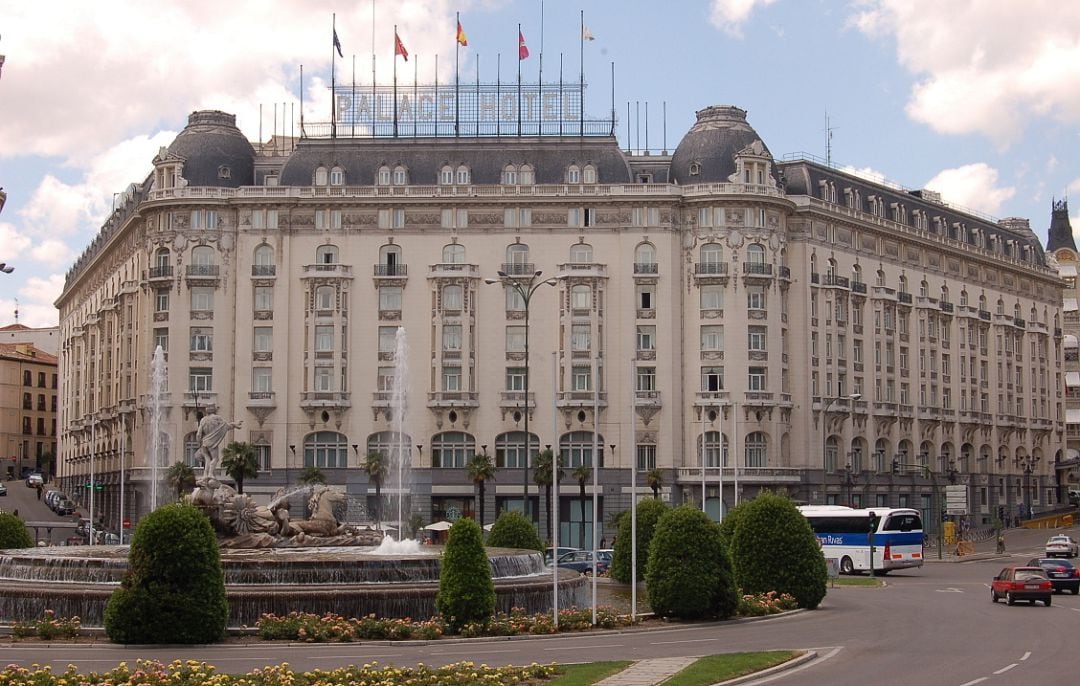 Fachada del Hotel Palace en Madrid