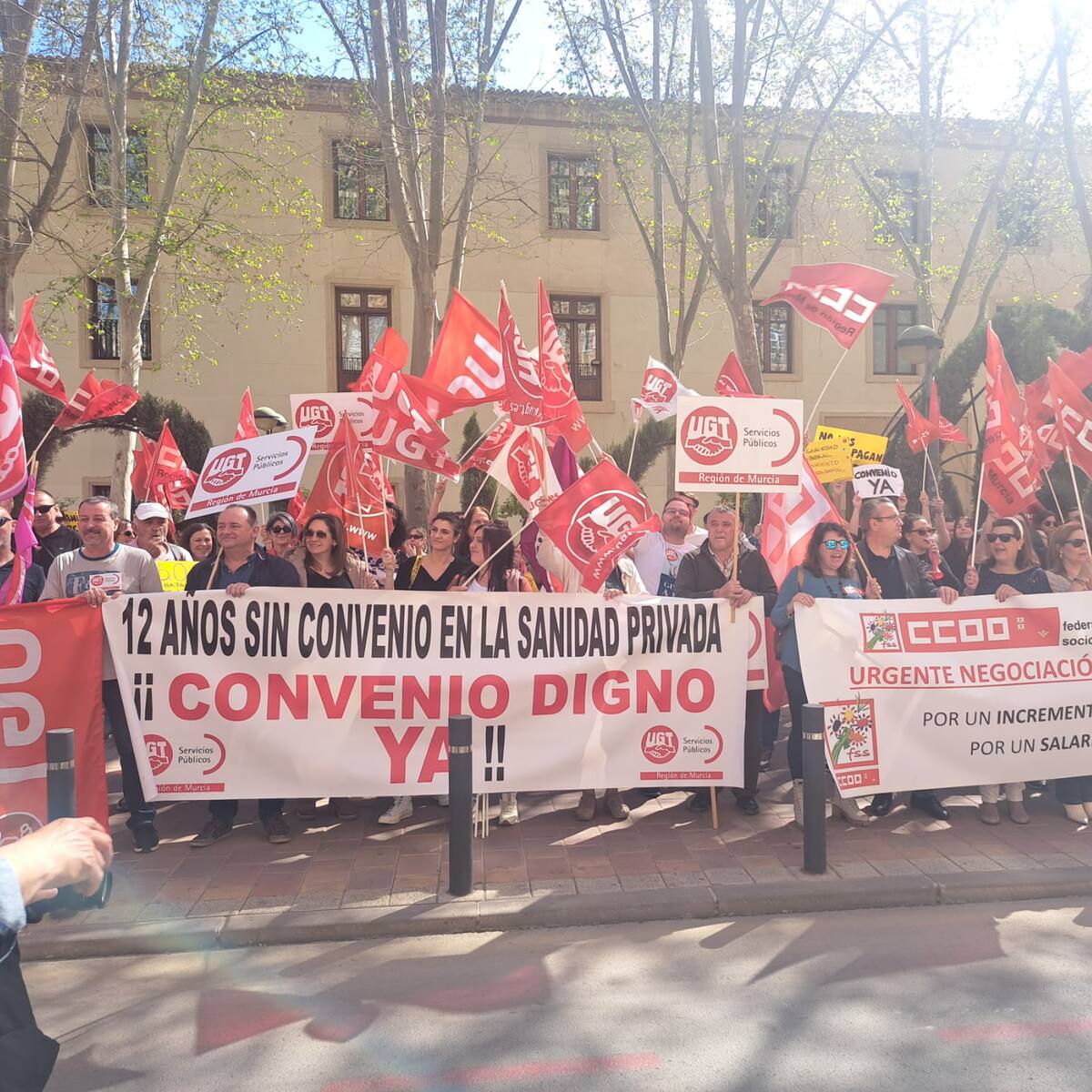 Comisiones Obreras pide a la Consejería de Salud que intervenga para desbloquear el convenio de la sanidad privada