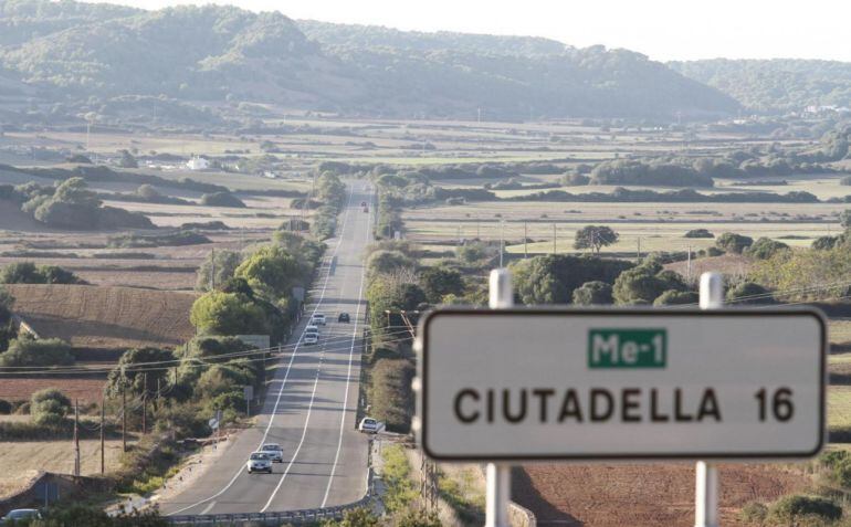 El tramo entre Ferreries y Ciutadella retrasa dos meses el asfaltado y el final de las obras de mejora.
