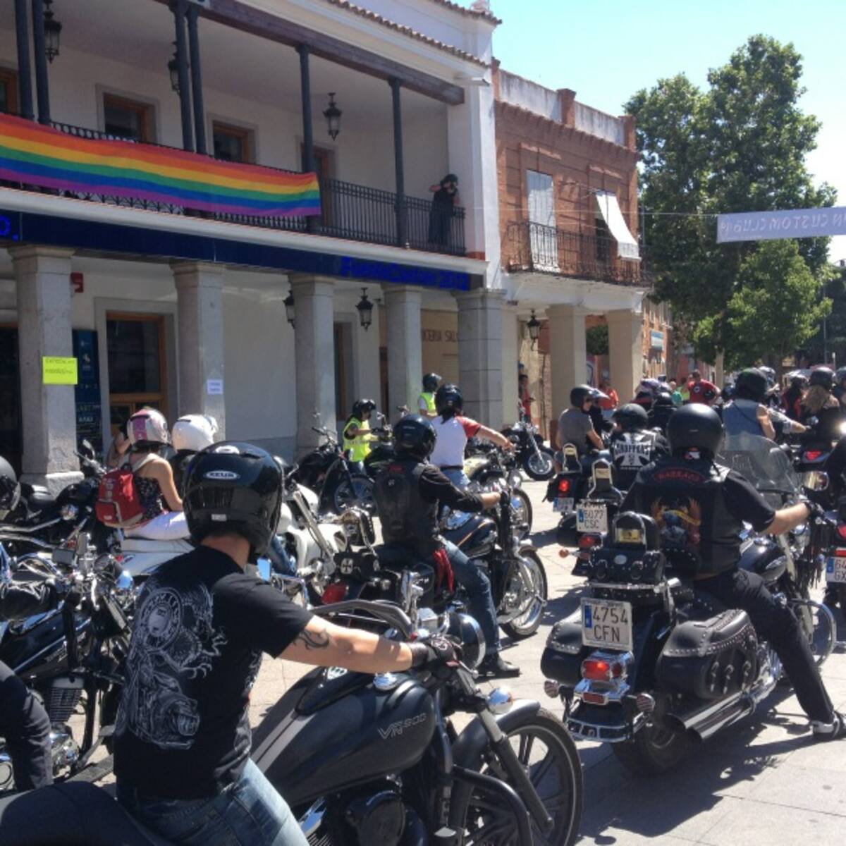 Motos, rockabilly y la versión sinfónica de AC/DC para disfrutar el fin de semana