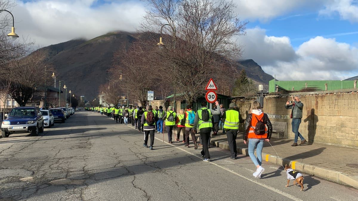 Laciana "revienta" para salir del "pozo" sanitario