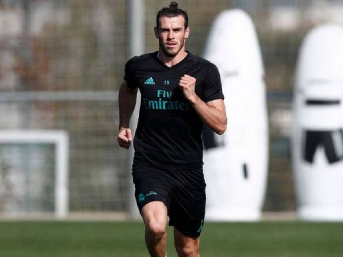 Gareth Bale empieza a correr sobre el césped de Valdebebas