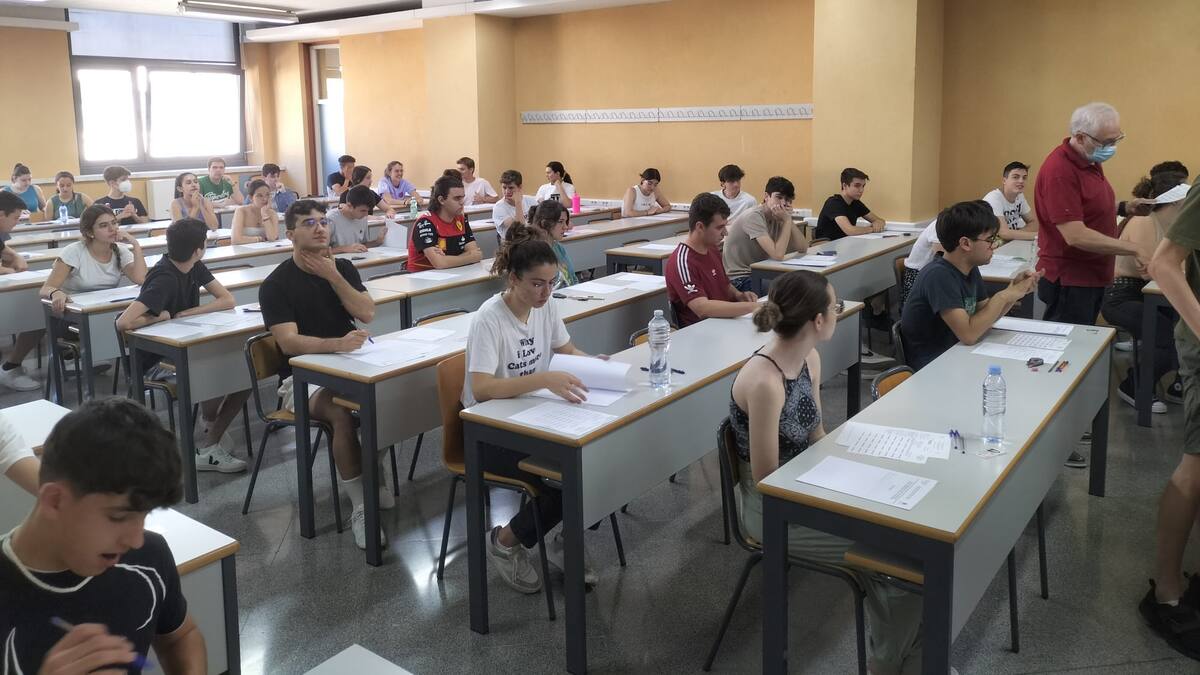 Aprueba el 99,74% de alumnos presentados a la PAU en Alcoy en junio