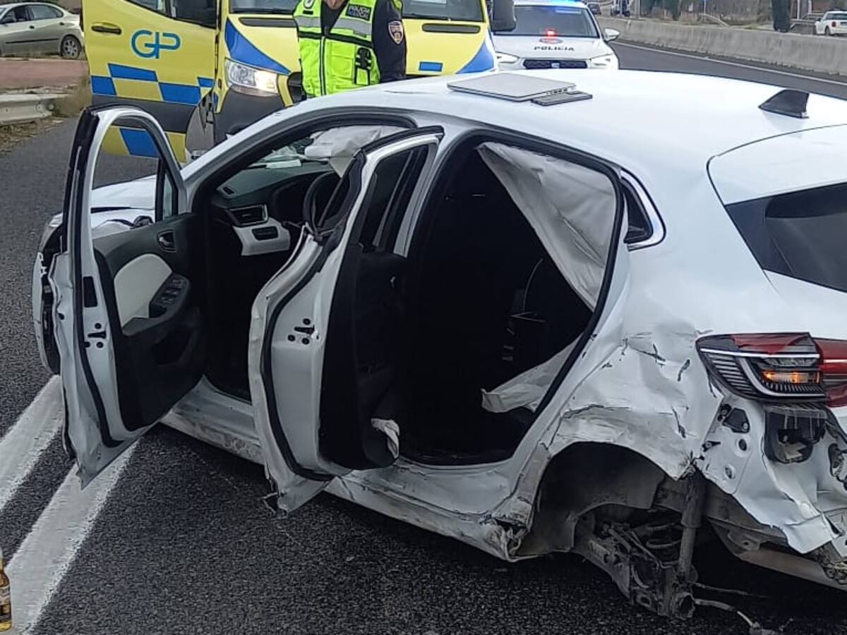 Un conductor kamikaze provoca un accidente en la autovía de Sant Antoni con dos heridos