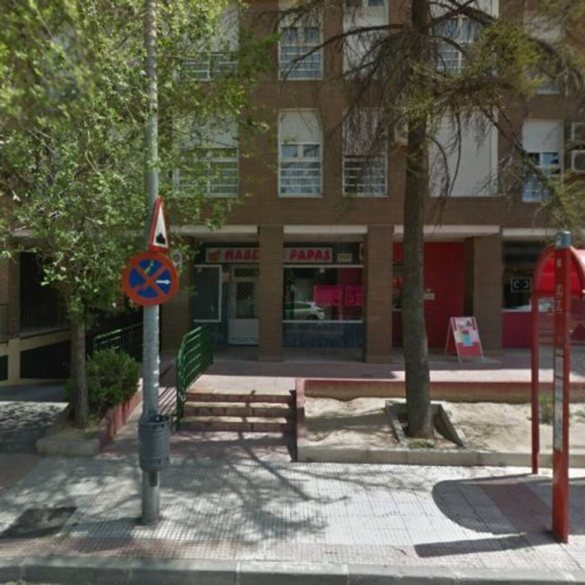 Prisión sin fianza para el acusado de acuchillar a un joven en Torrejón