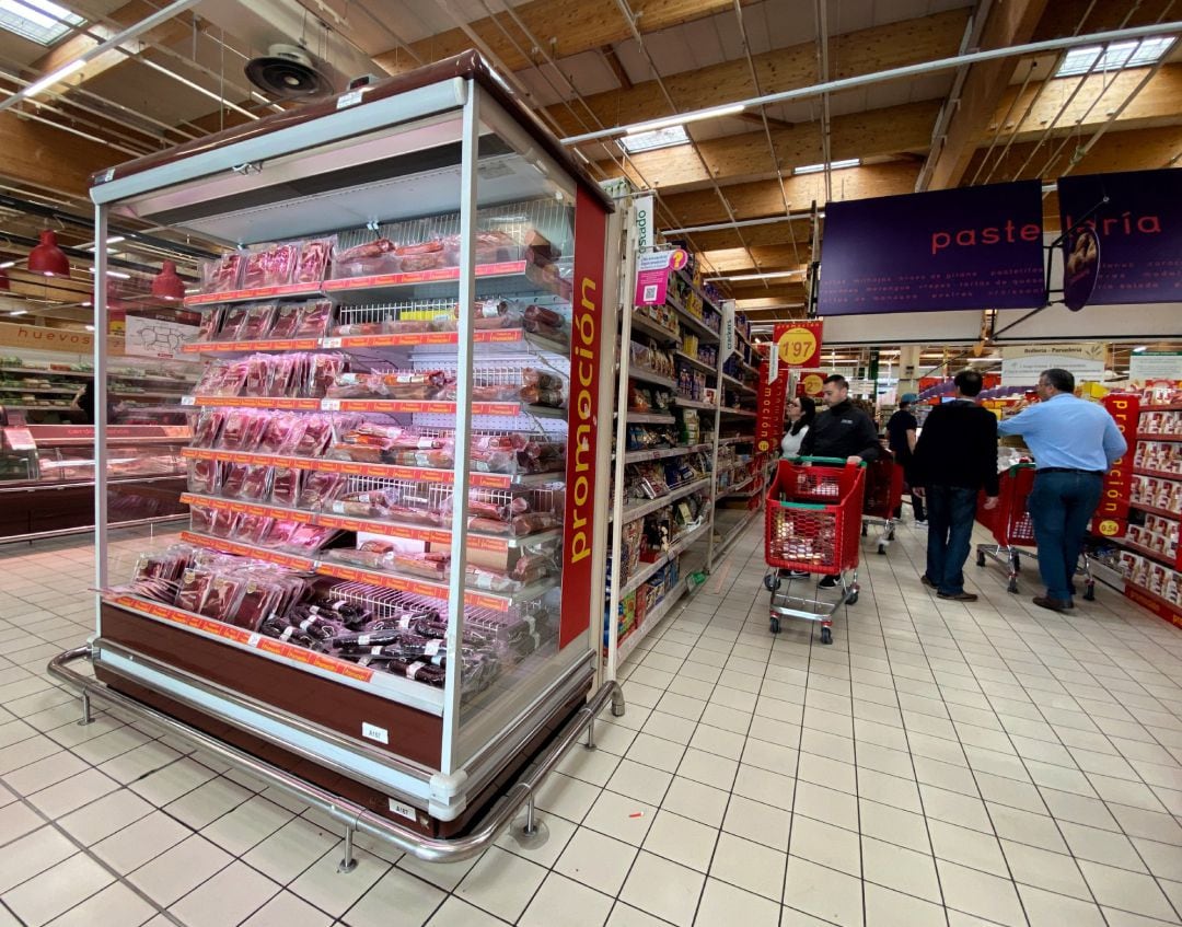 Imagen de archivo de un supermercado tras el anuncio del estado de alarma en España