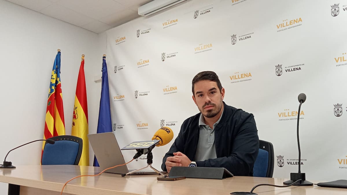 Miguel Angel Salguero, portavoz PP en Radio Villena SER