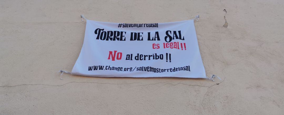 Pancarta contra el derribo de Torre La Sal en Castelló