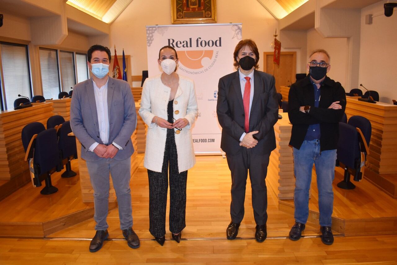 Presentación en el ayuntamiento de Ciudad Real de la primera edición de Real Food