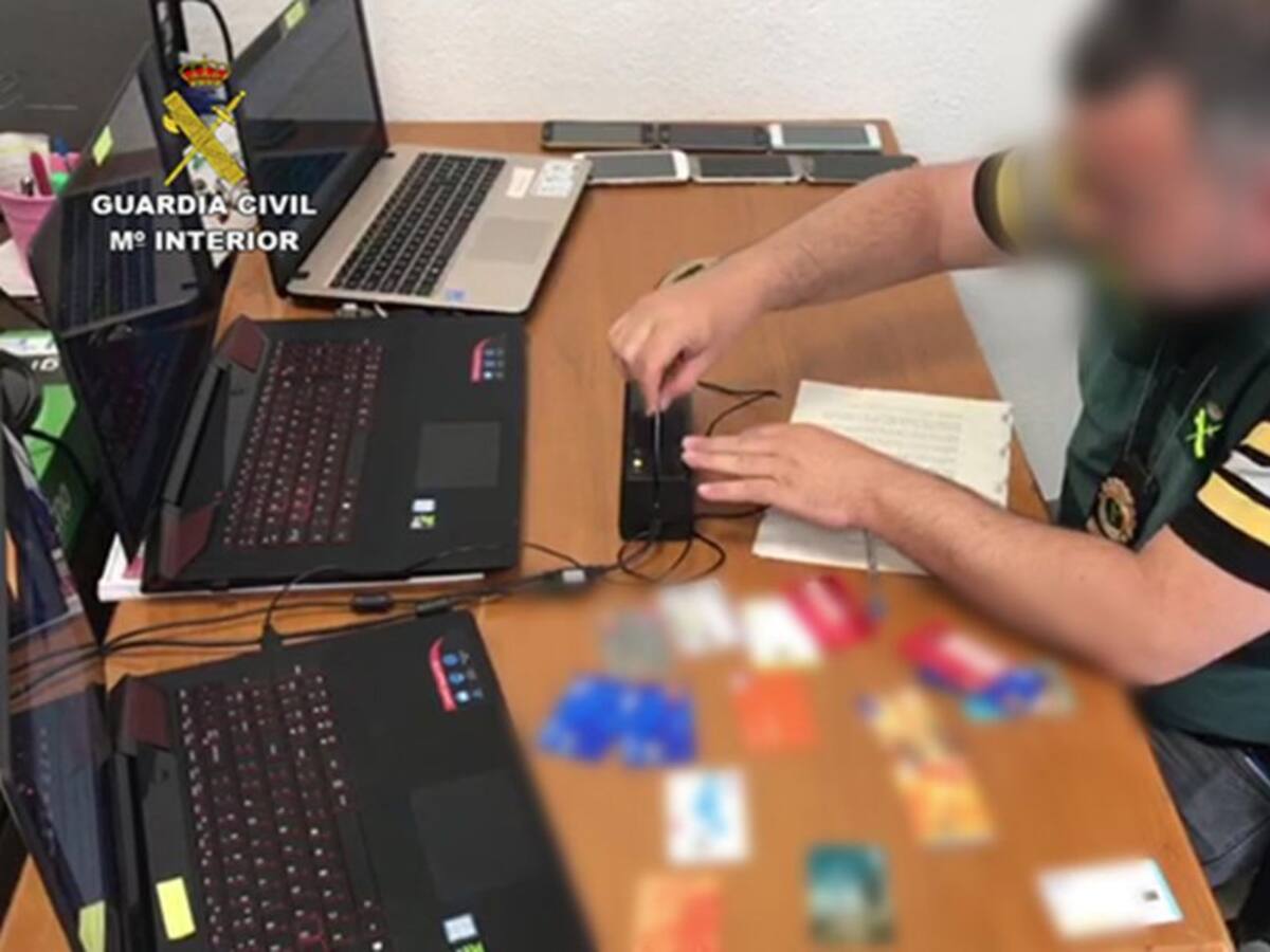 35 detenidos por falsificación de tarjetas bancarias que dejan 230 perjudicados