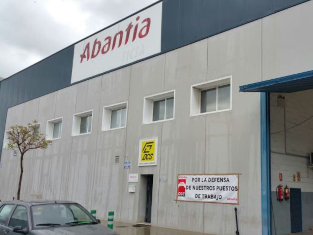 Abantia industrial despide a 11 trabajadores en Palmones