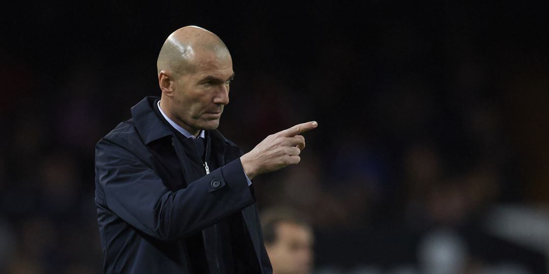 Zidane, durante el partido de Mestalla ante el Valencia