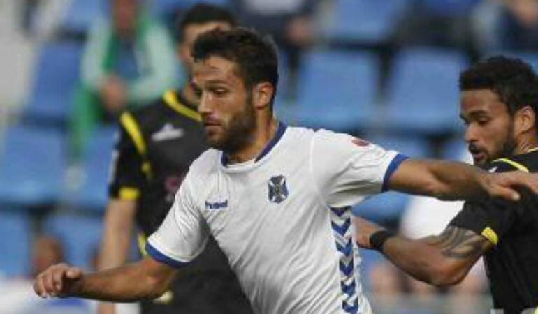 El Deportivo Alavés recibe al Tenerife en Mendizorroza.