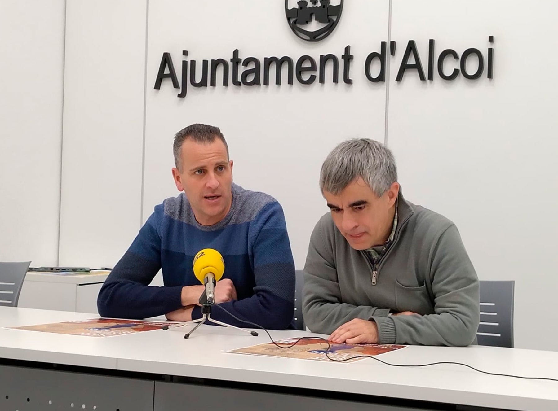 Alberto Belda i Paco Agulló, durant la presentació en roda de premsa de l&#039;All Star de la lliga local