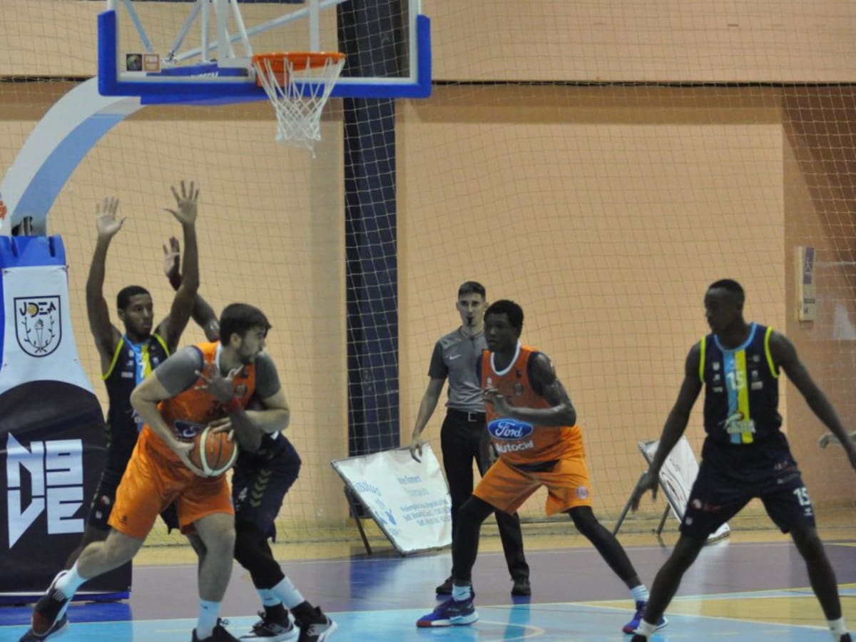 UDEA Algeciras, la mejor defensa de LEB Plata