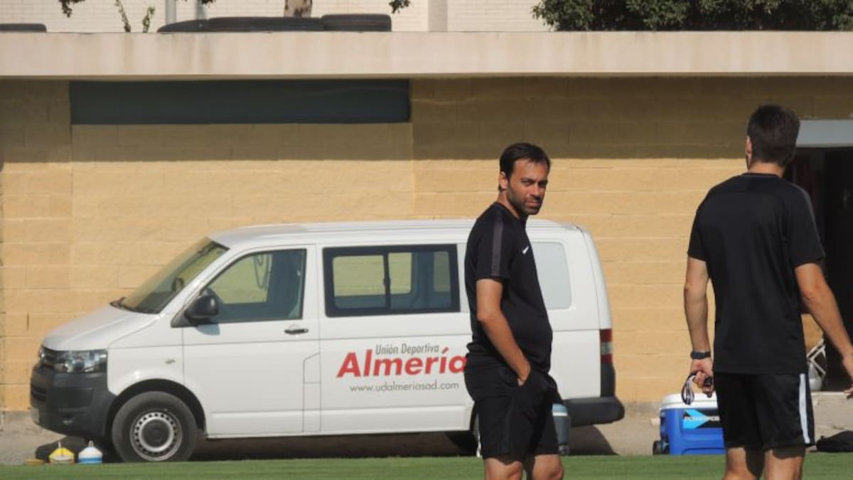 Fran abre la puerta de salida a Pablo Caballero