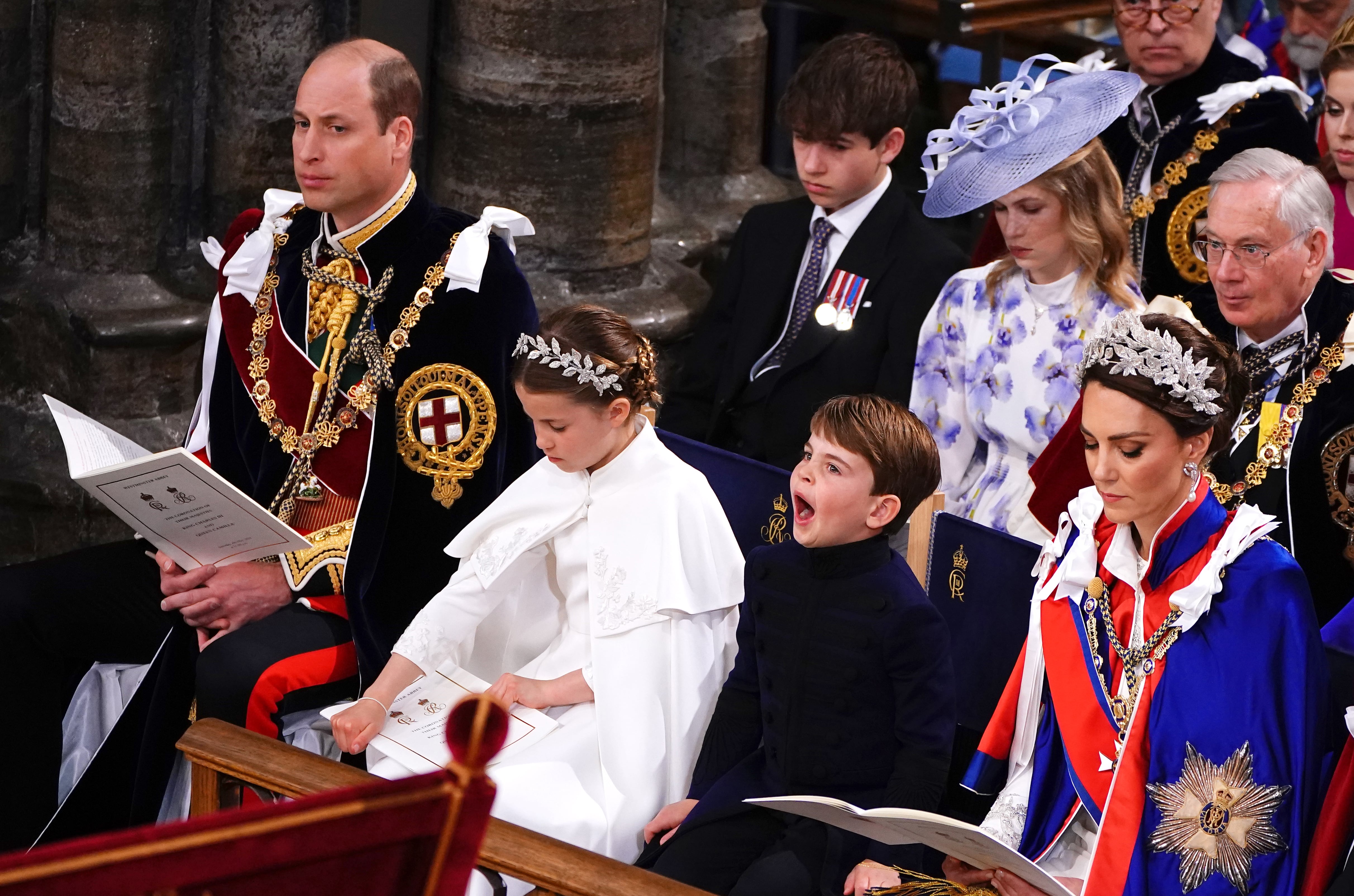 El príncipe Luis en la coronación de Carlos III