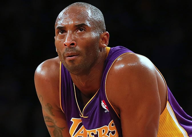 Kobe, muy serio durante el partido ante los Knicks