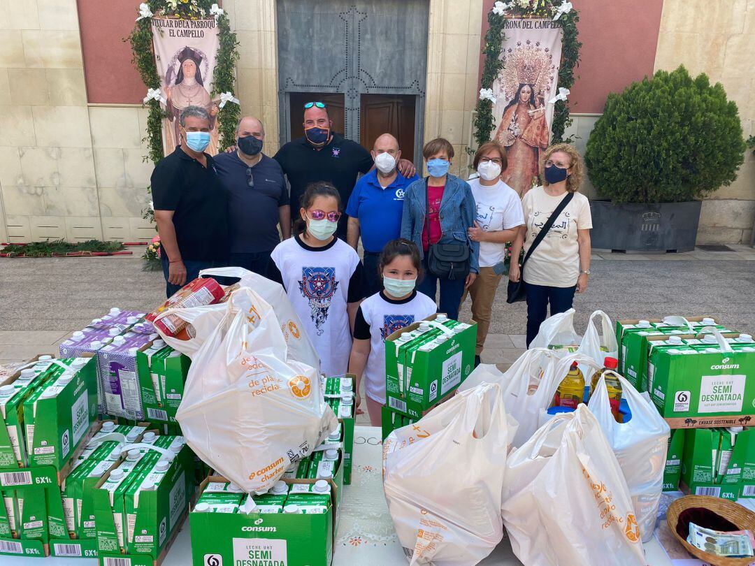 Donación de alimentos para Cáritas