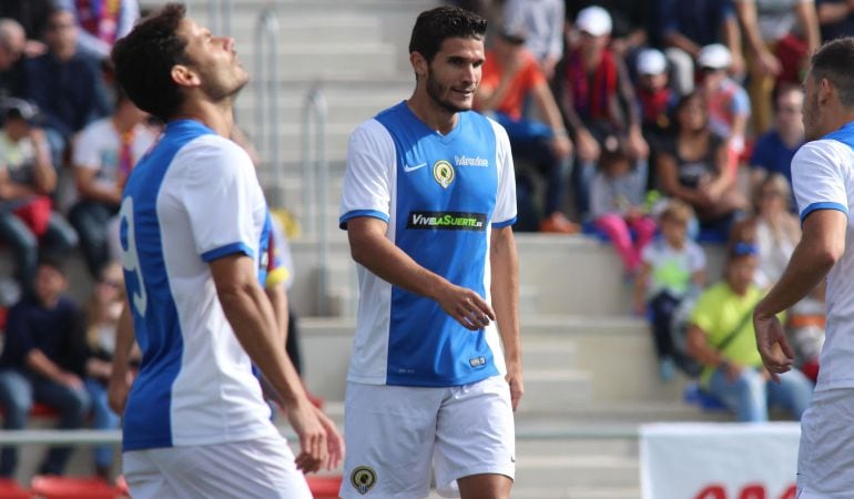 Adri Cuevas y Gato se lamentan de un gol encajado