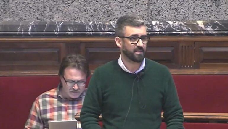 El concejal Pere Fuset en el pleno del Ayuntamiento