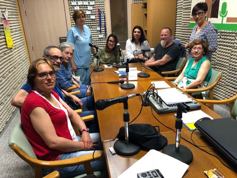 Radio Gurugú recibe a nuevos ninvitados para hablar del curso de asistente personal