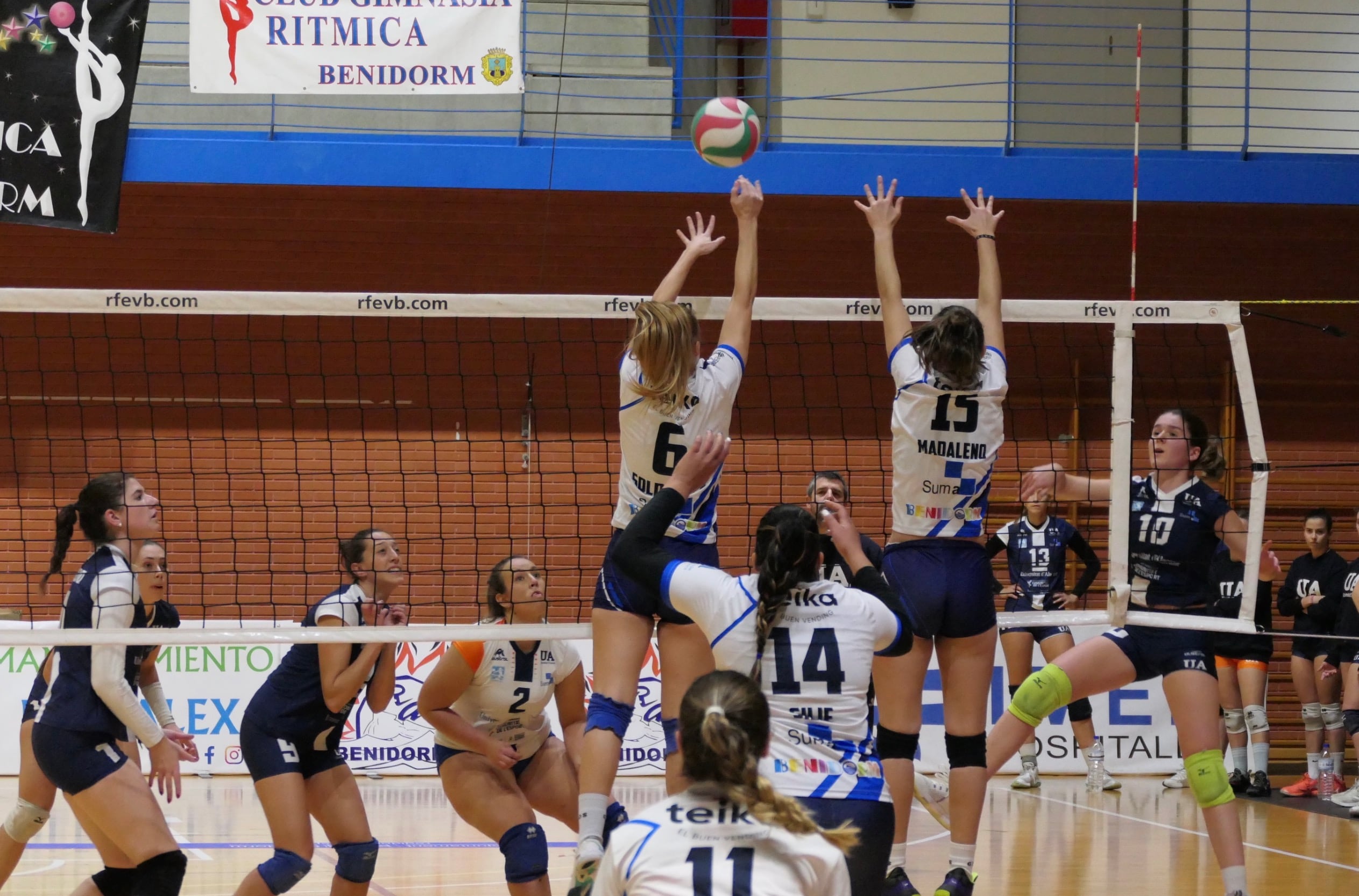 Las chicas del Aptur Benidorm pudieron con la Universitat d&#039;Alacant