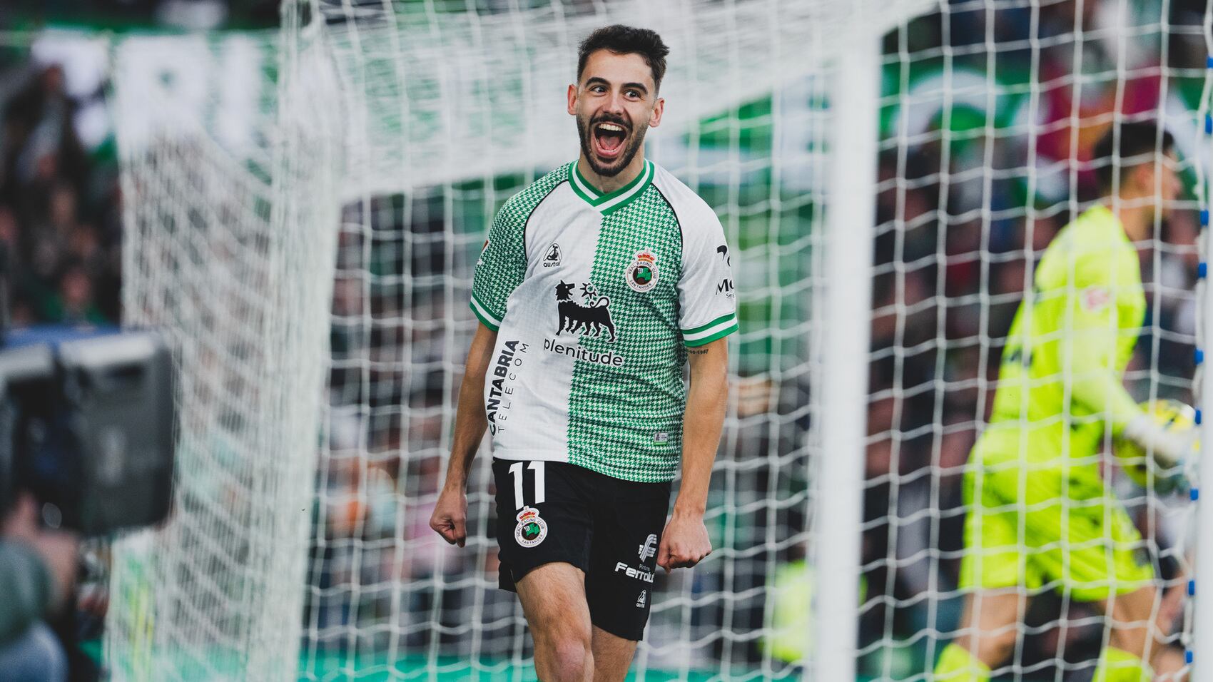 Andrés celebra su gol al Burgos.
