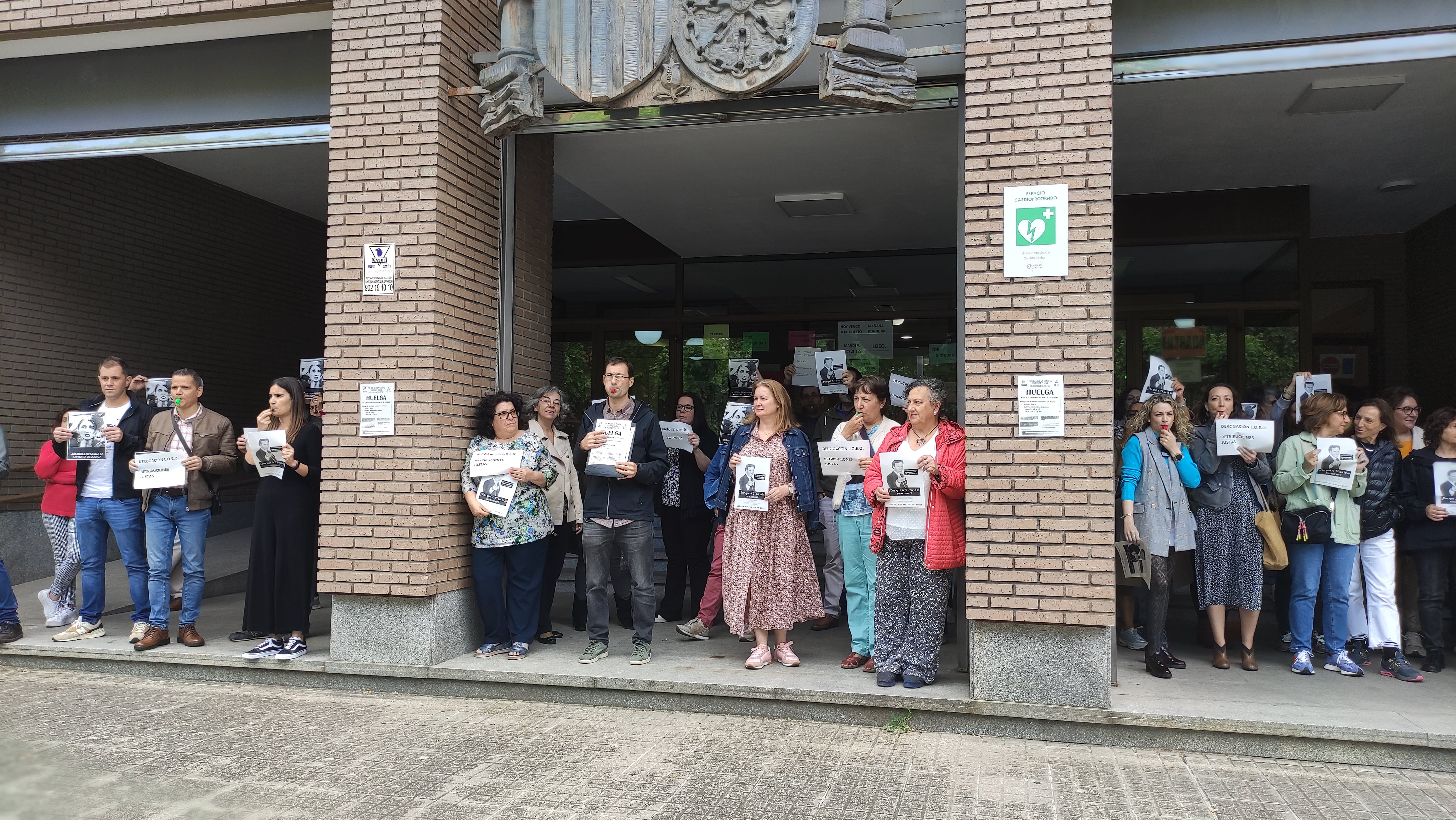 Protestas ante los juzgados de Ponferrada