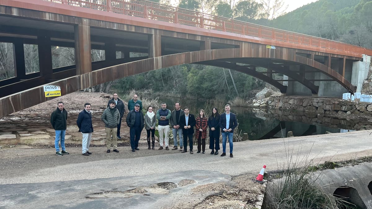 Diputación de Jaén termina las obras del Puente de la Loma de Mari Ángela que entrará en servicio de forma "inminente"