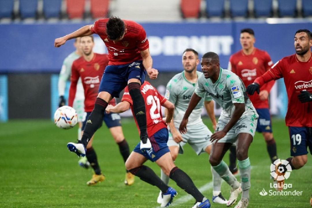 Osasuna no levanta cabeza tampoco en el Sadar 