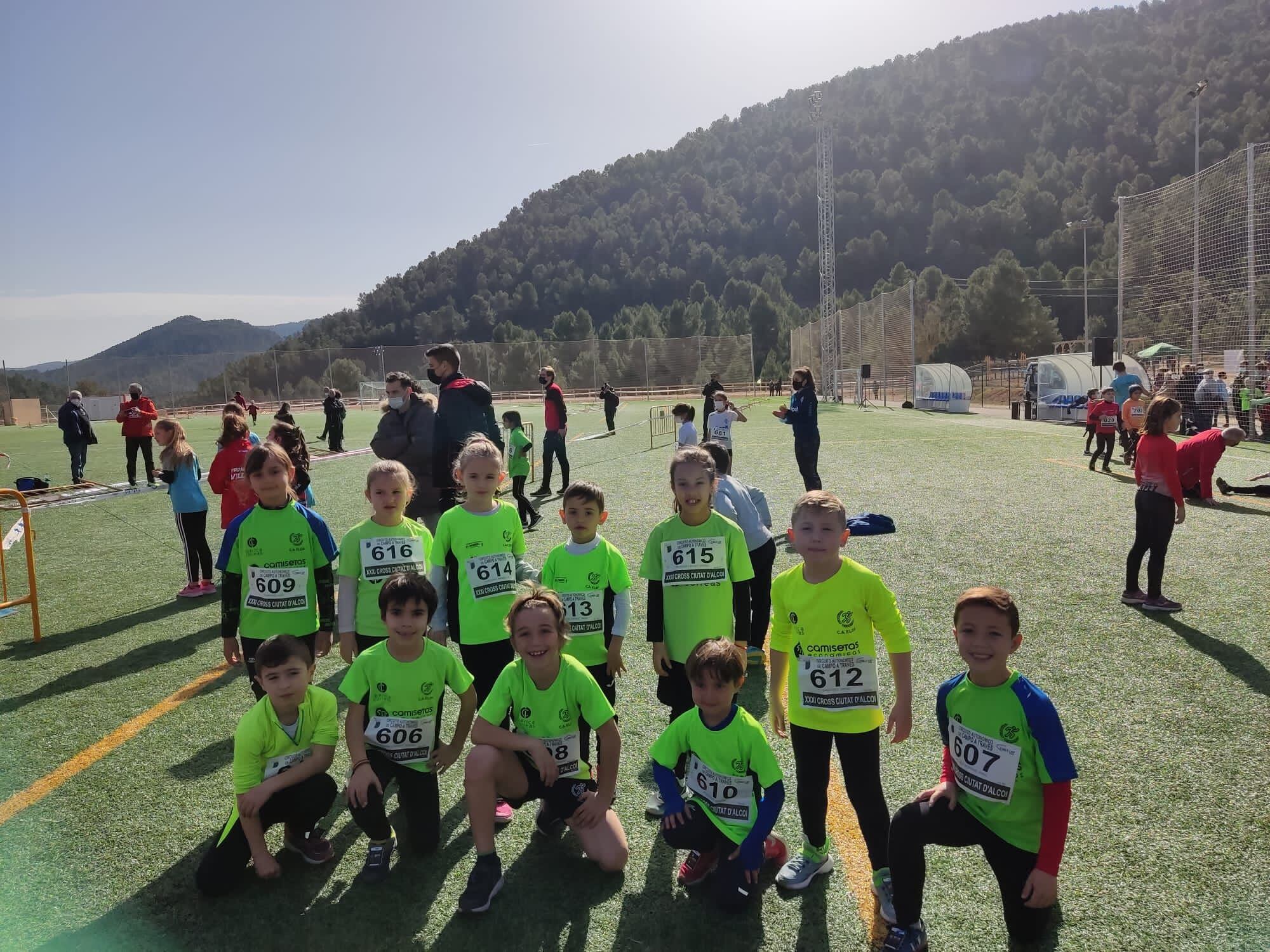 La cantera del atletismo eldense sigue progresando
