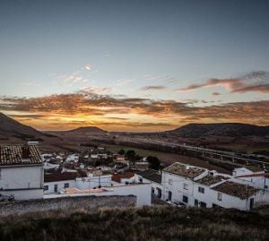 Atardecer sobre Horcajada de la Torre.