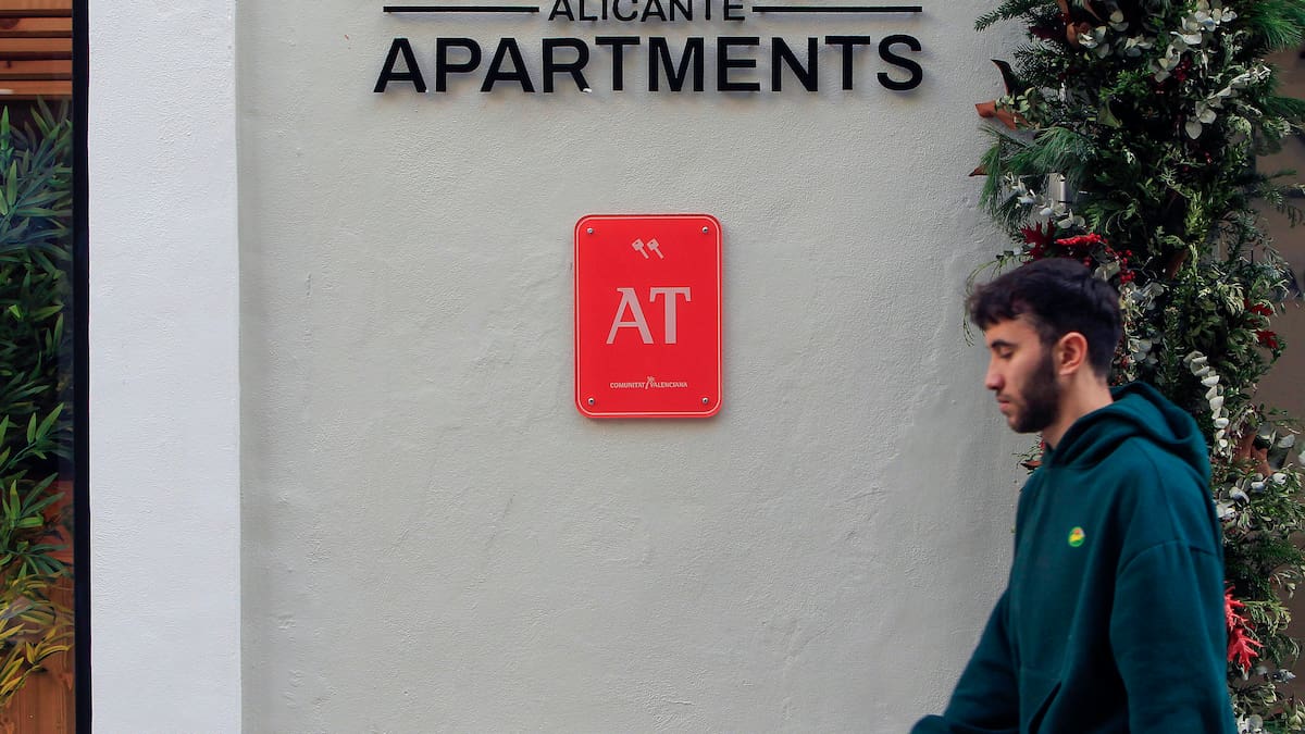 Luis Barcala, alcalde de Alicante: Vamos extender la moratoria de licencias de apartamentos turísticos a bloque completos (2025-07-03)